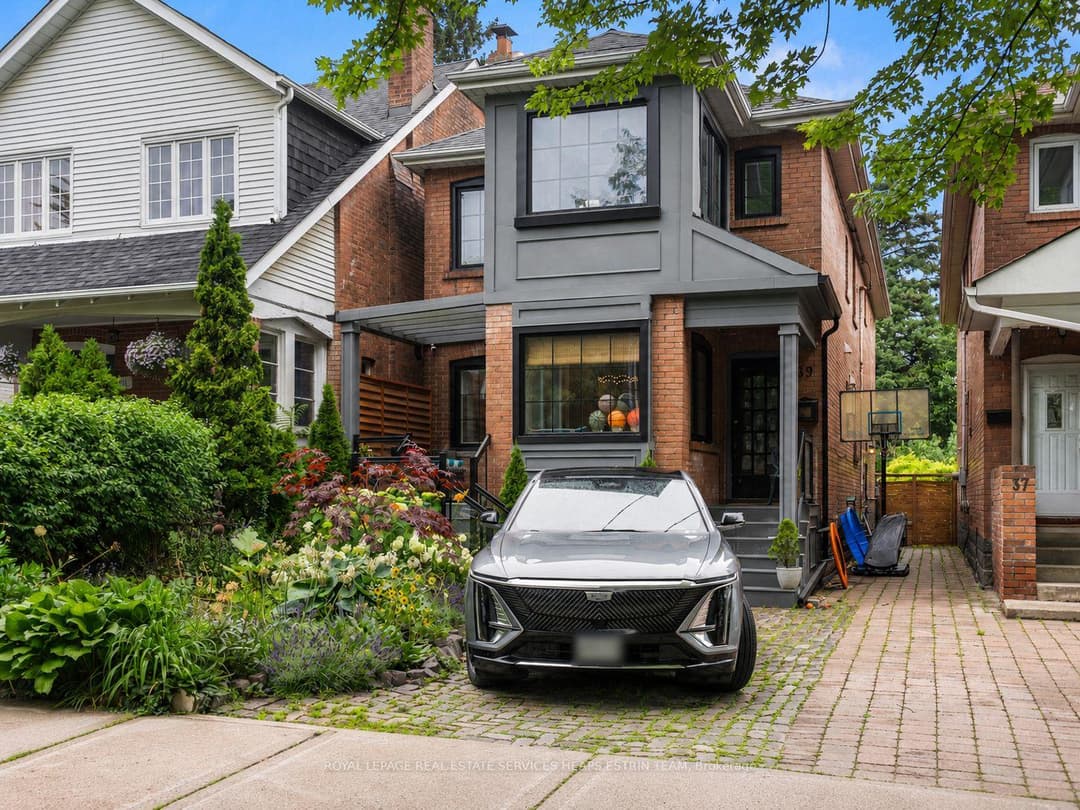 39 Standish Avenue, Rosedale / Moore Park