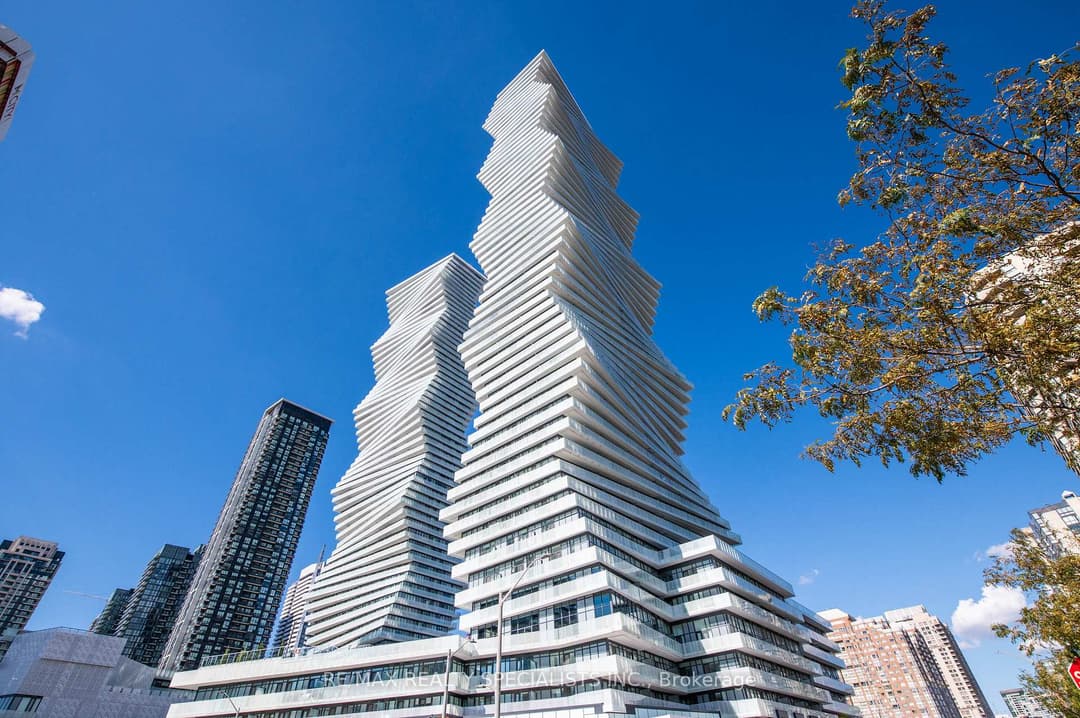 3883 QUARTZ Road Unit 321, Mississauga