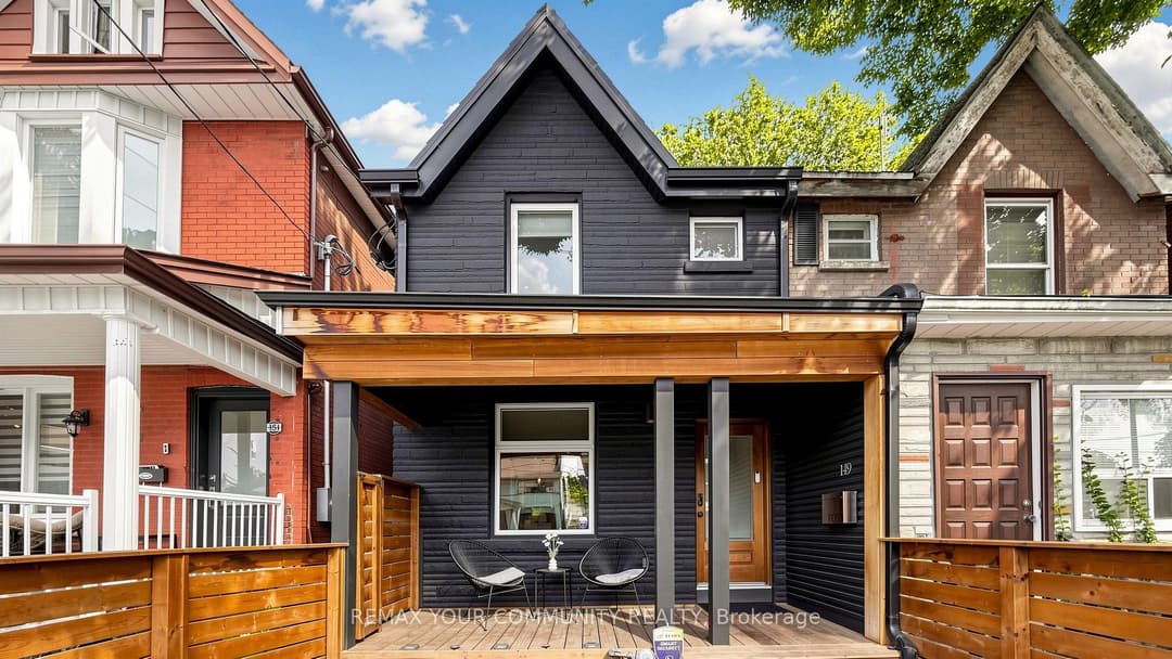 149 Jones Avenue, Riverdale / Leslieville