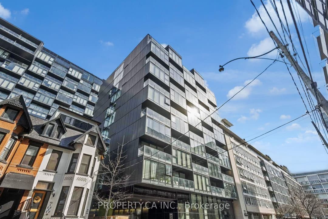 38 Stewart Street Unit 408, Downtown Toronto / Waterfront
