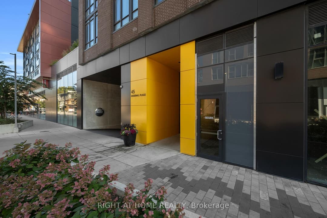 45 Baseball Place Unit 1002, Riverdale / Leslieville