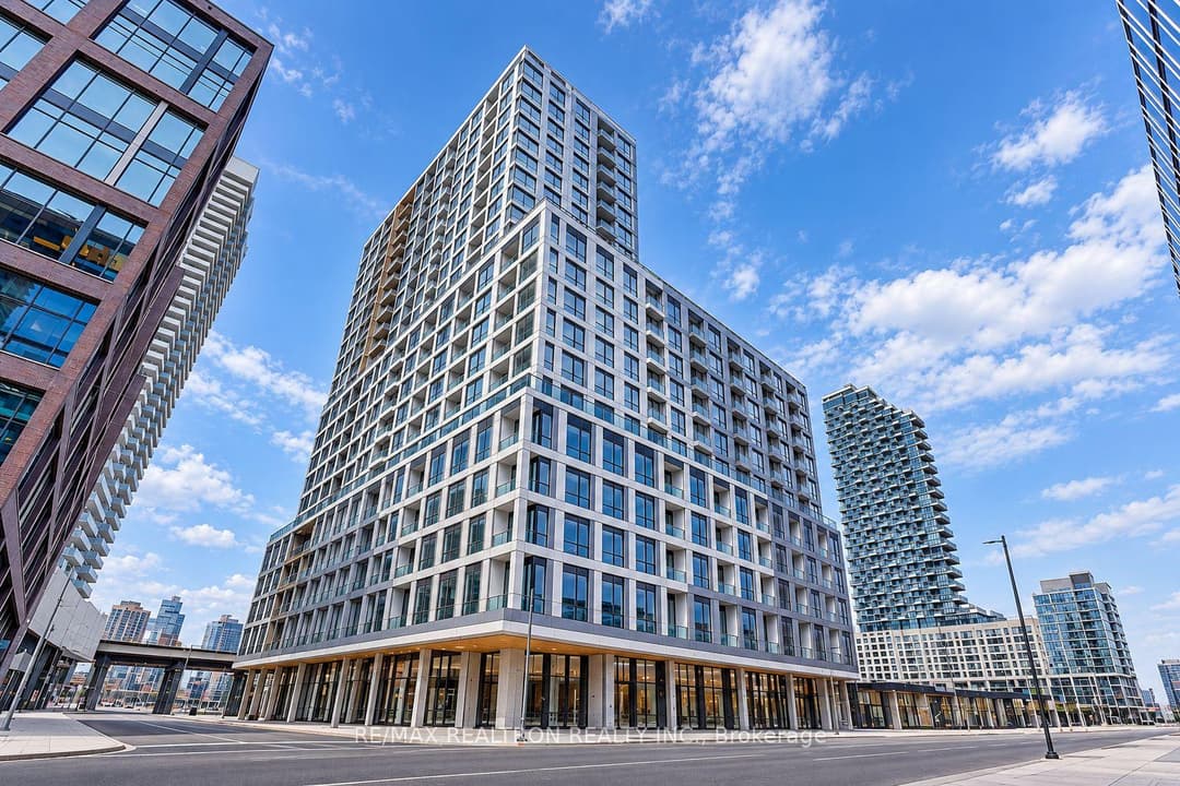 15 Richardson Street Unit 705, Downtown Toronto / Waterfront