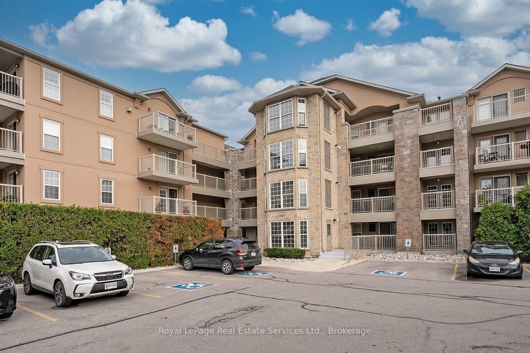 1460 Bishops Gate Unit 111, Oakville