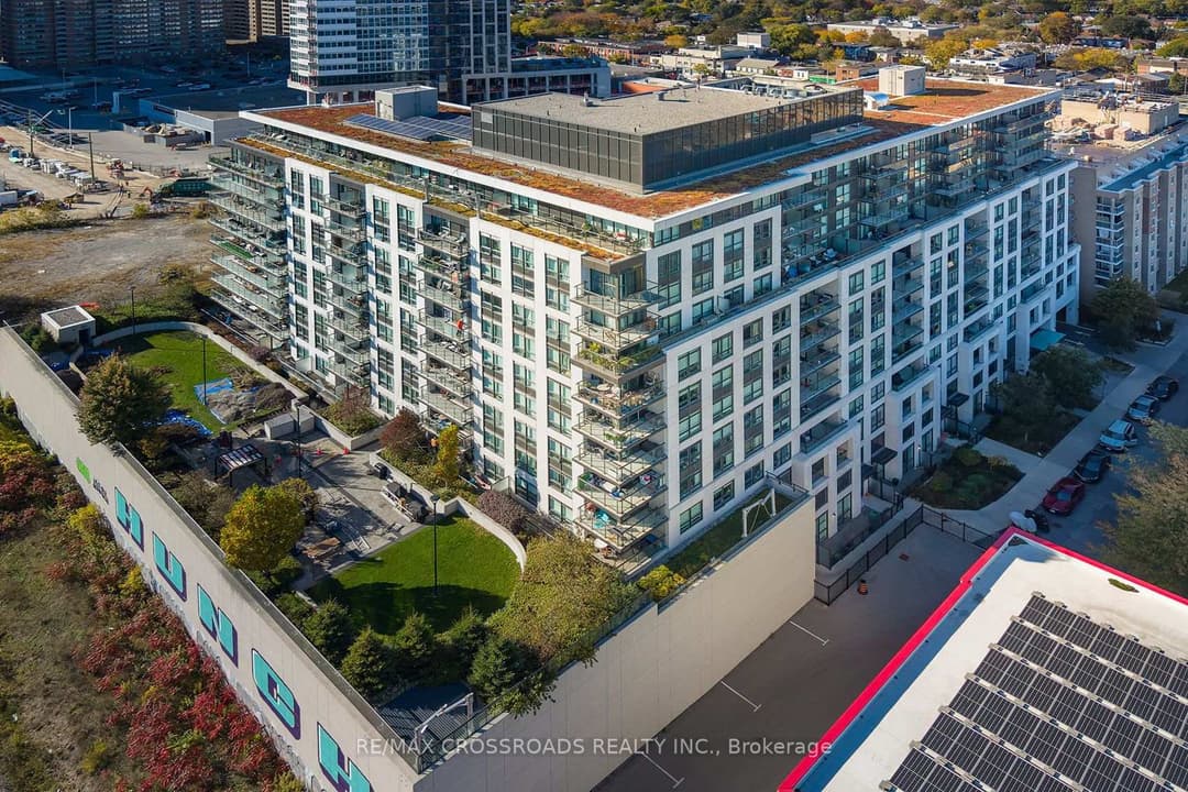 8 Trent Avenue Unit 1101, The Beaches / Upper Beaches