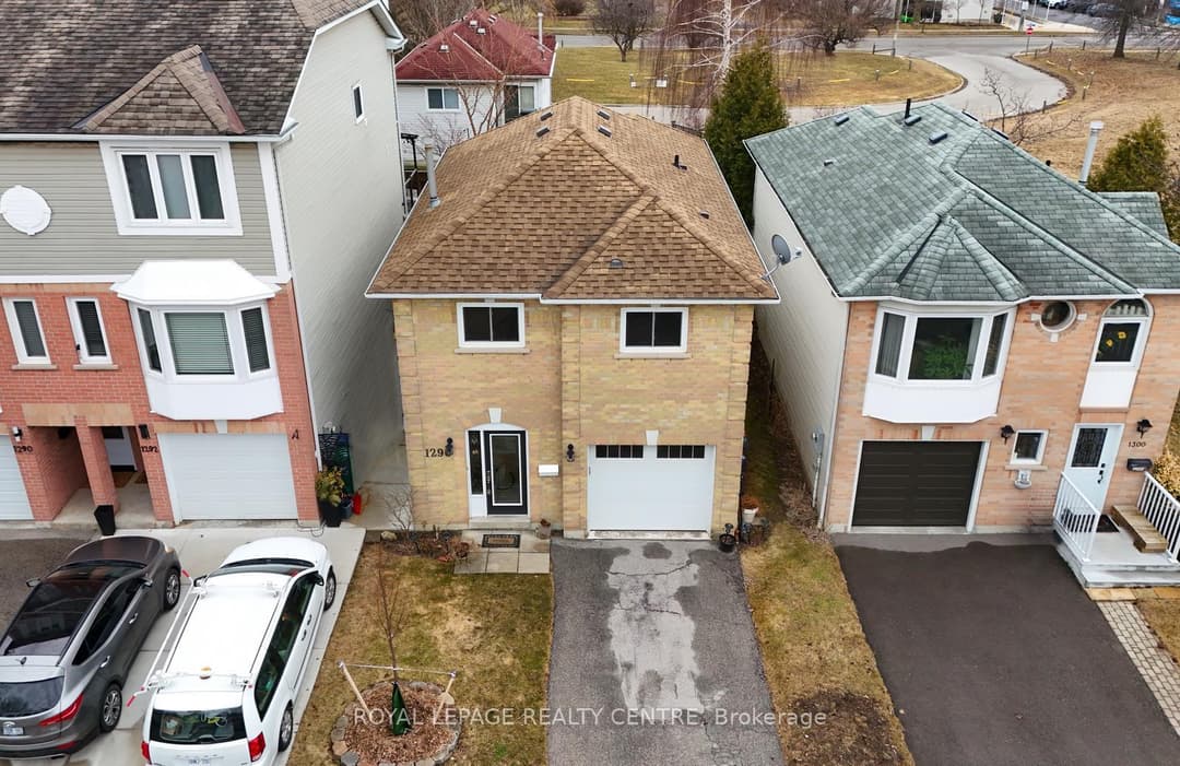 1296 Woodhill Court, Mississauga