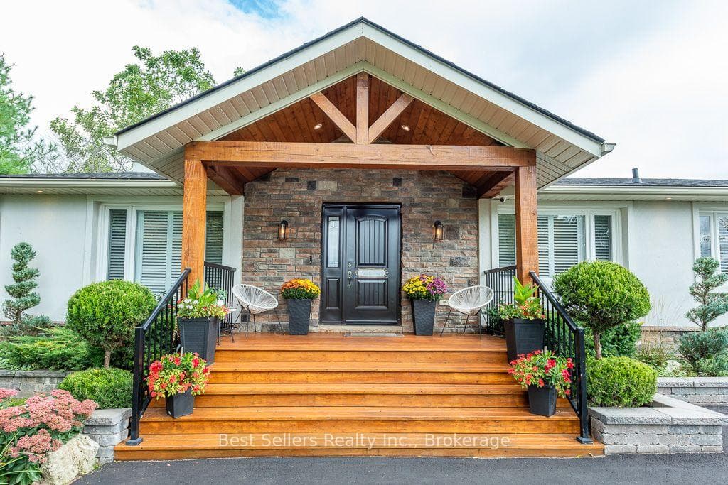 7407 Milburough Line, Milton