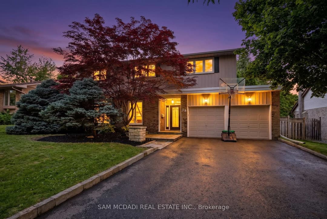 38 Kenninghall Boulevard, Mississauga