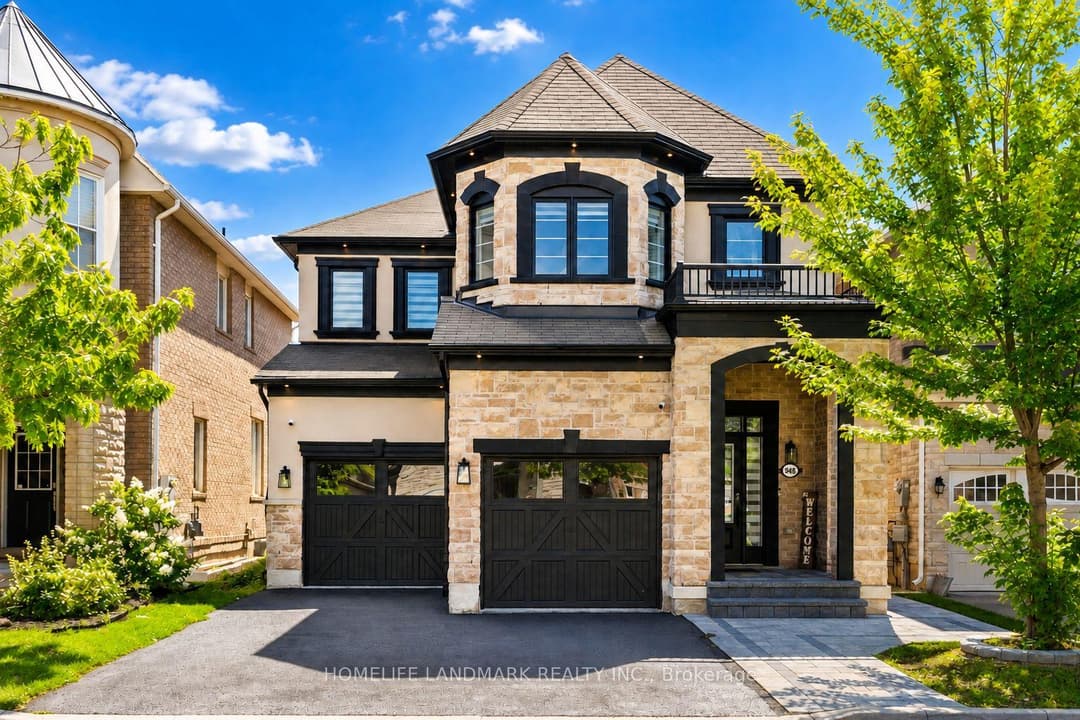 948 Kelman Court, Milton