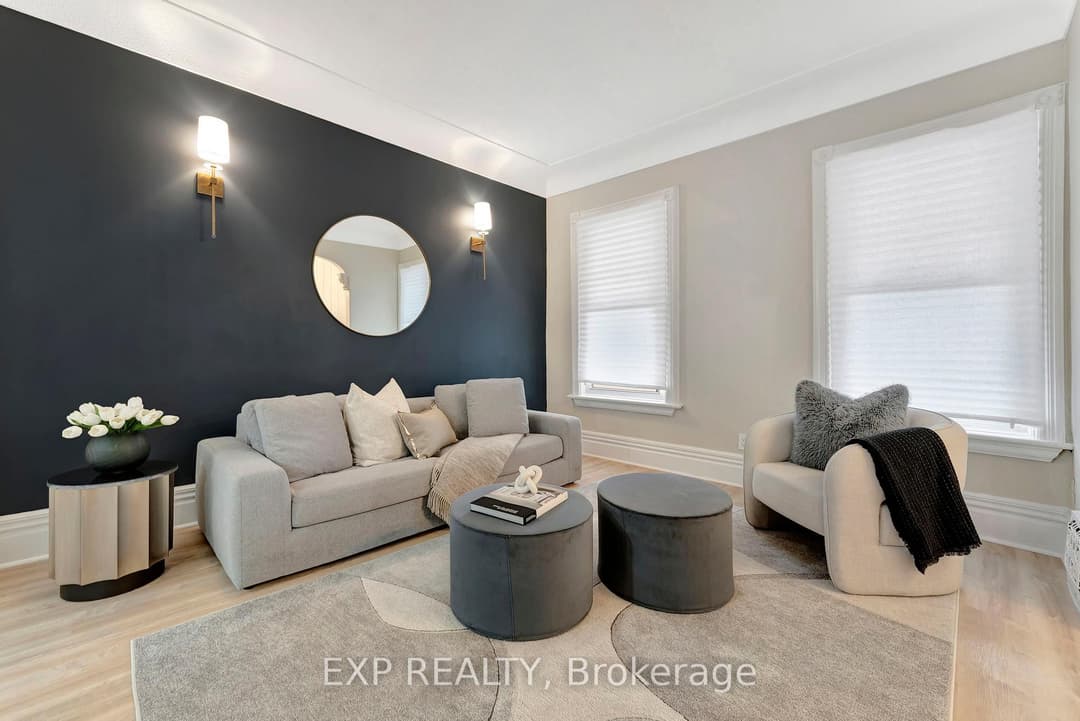 142 Sanford Avenue, Hamilton