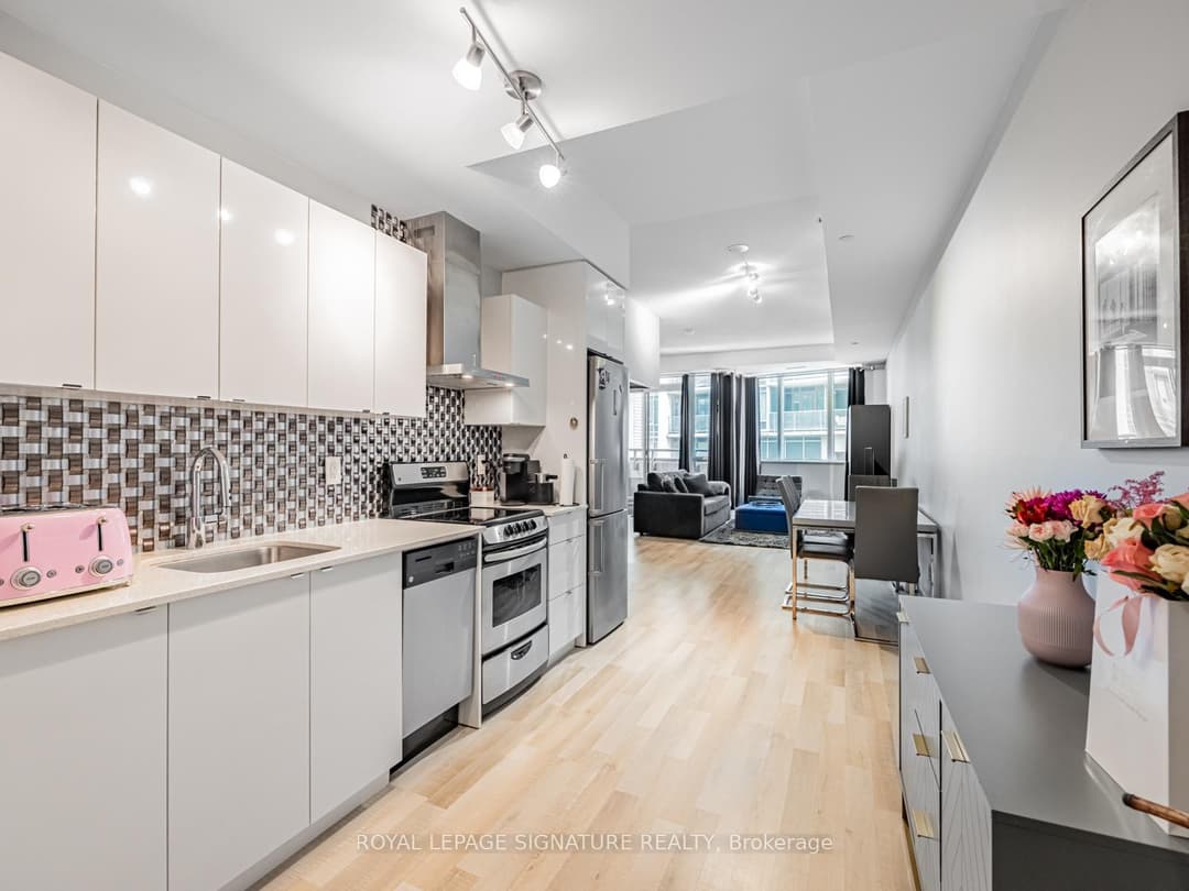 51 East Liberty Street Unit 202, Downtown Toronto / Waterfront