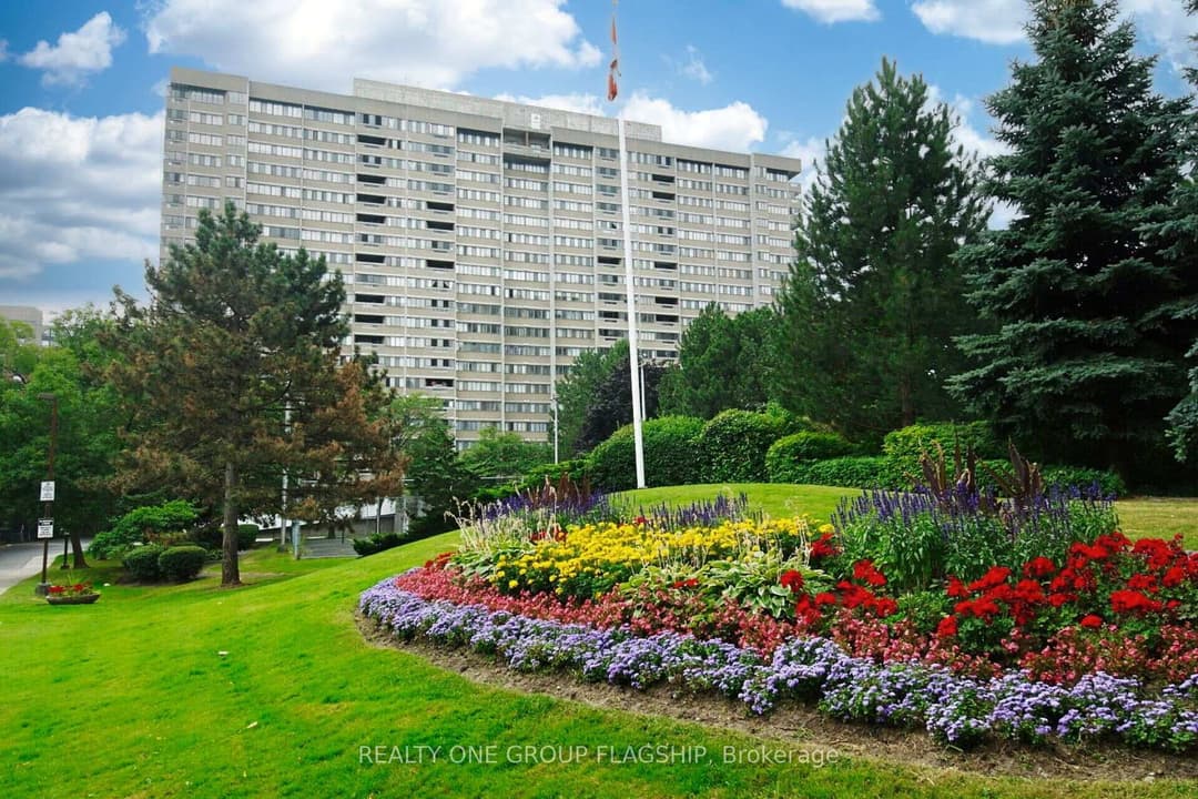 50 Elm Drive Unit 1209, Mississauga