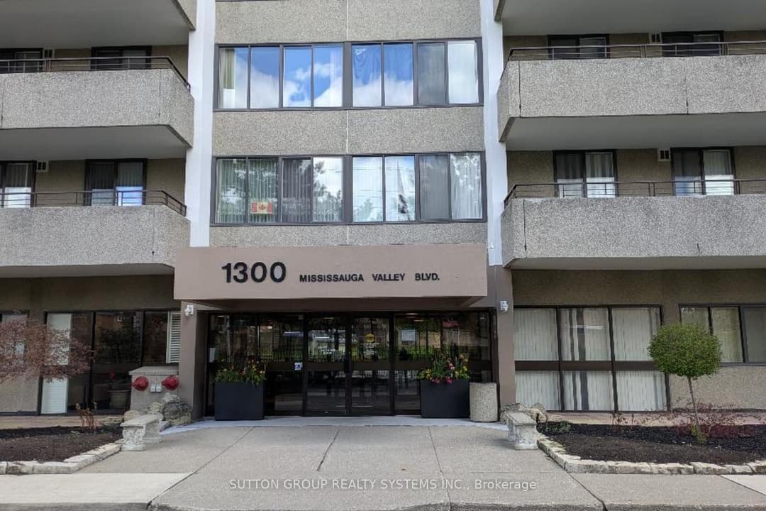 1300 Mississauga Valley Boulevard Unit 504, Mississauga