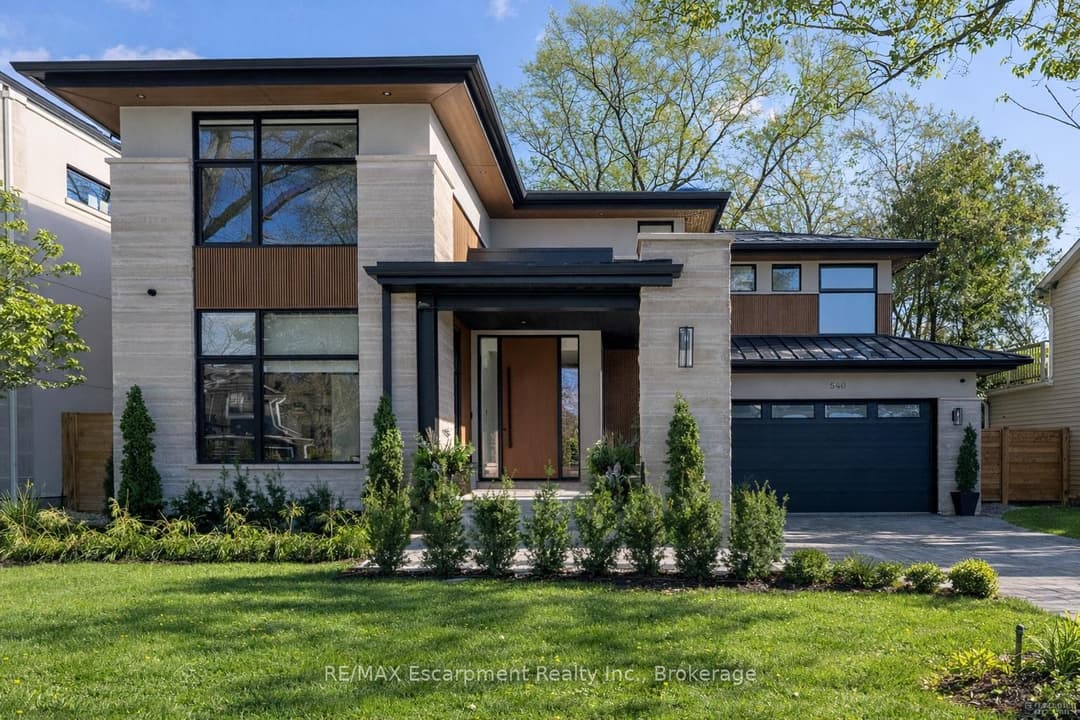 540 Patricia Drive, Oakville