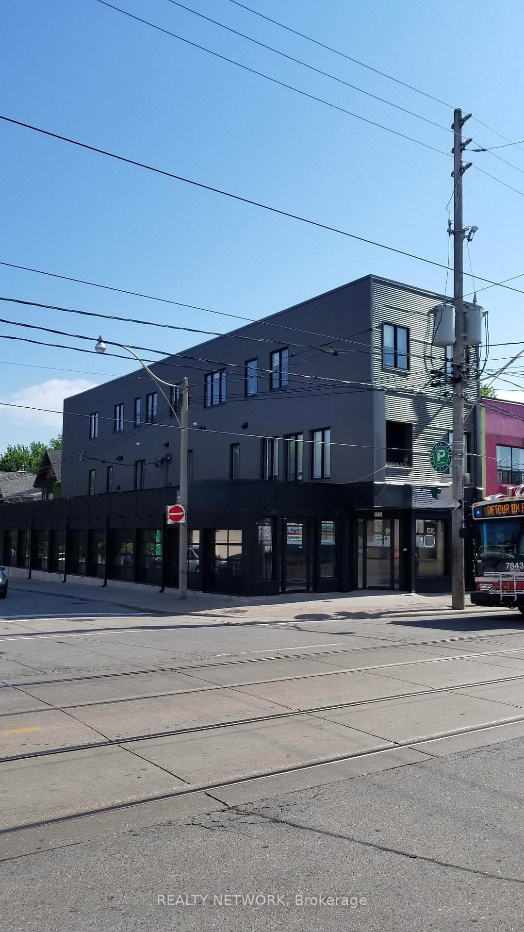 1415 Gerrard Street, Riverdale / Leslieville