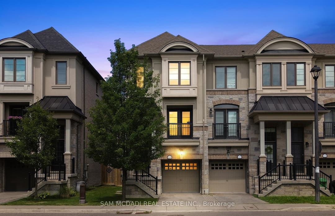 1120 Beachcomber Road, Mississauga