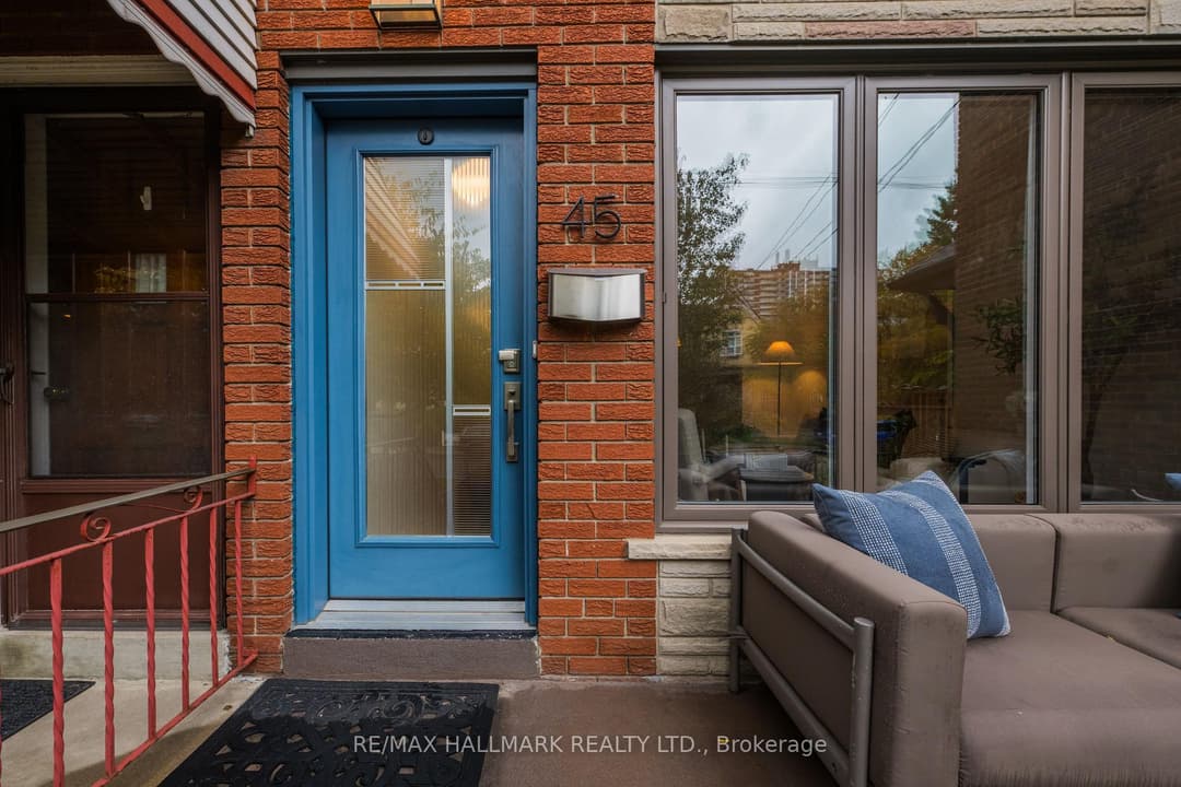 45 Sorauren Avenue, High Park / Junction / Roncesvalles