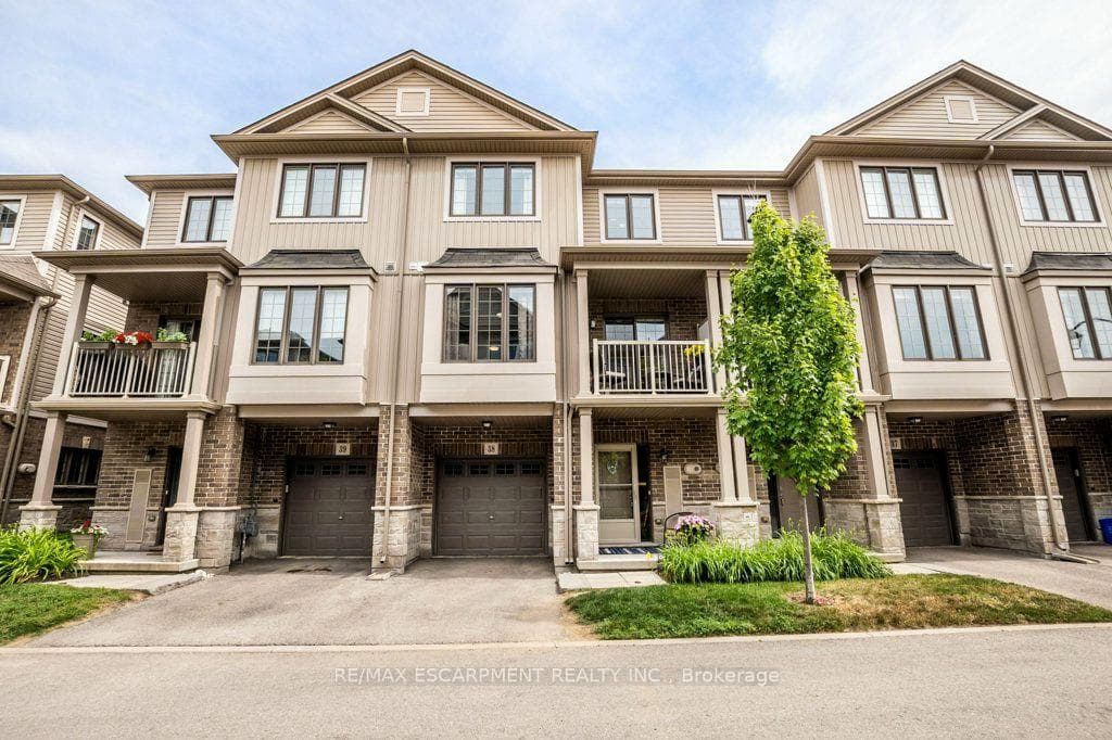 377 GLANCASTER Road Unit 38, Hamilton