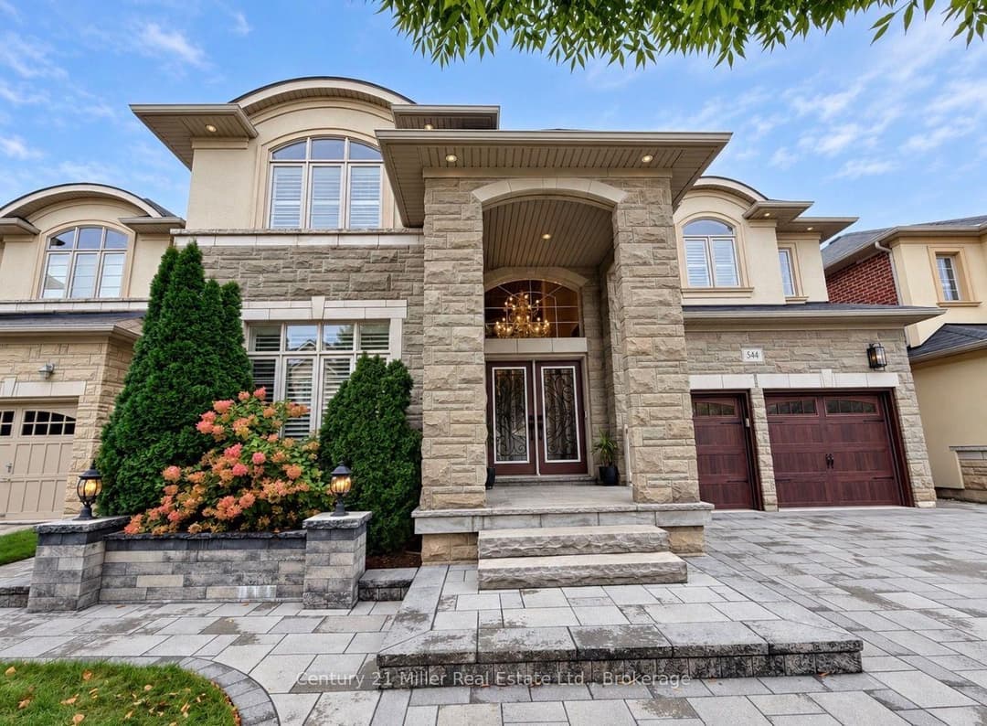 544 Bridgeview Road, Oakville