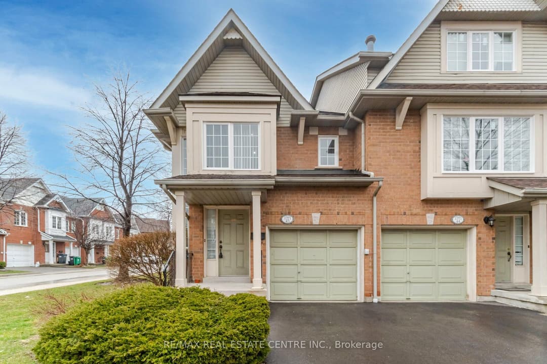 1591 South Parade Court Unit 45, Mississauga