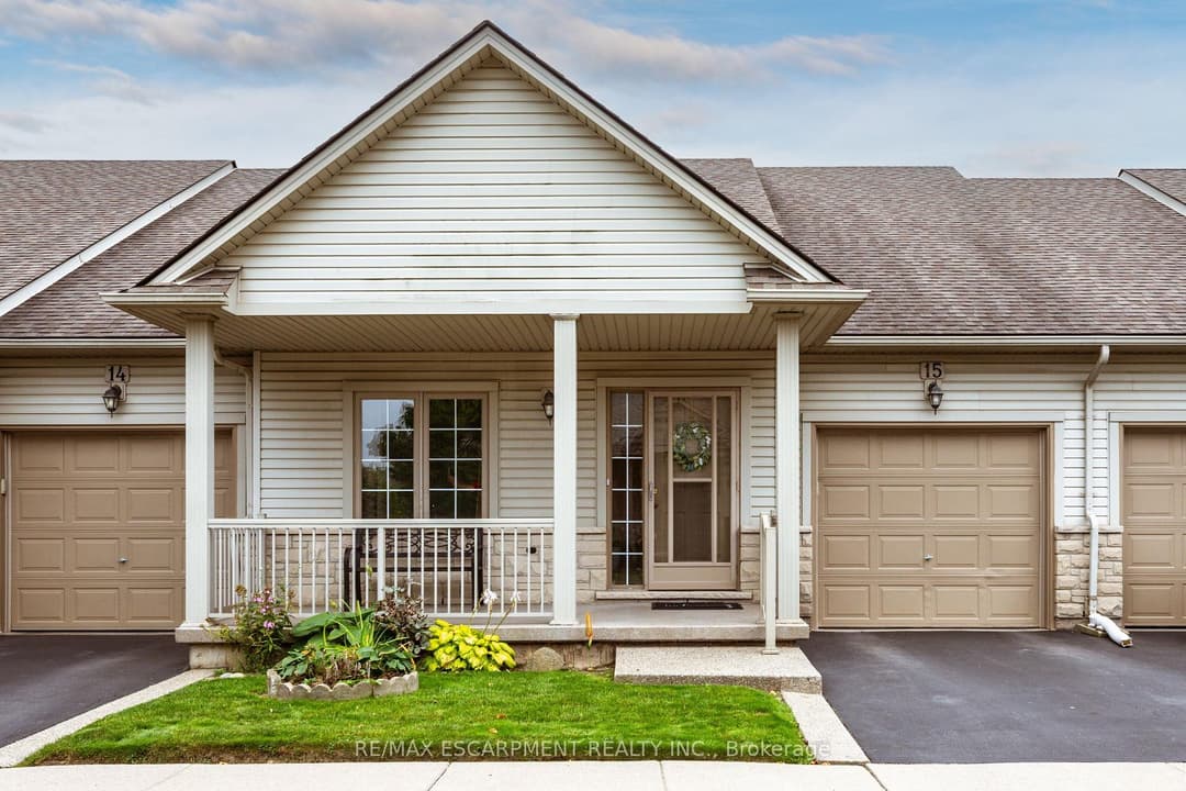 130 Southbrook Drive Unit 15, Hamilton