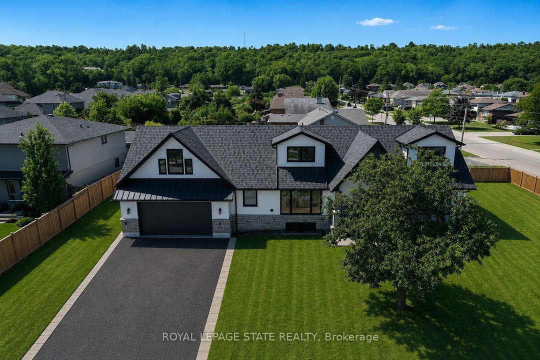 24 Royce Avenue, Hamilton