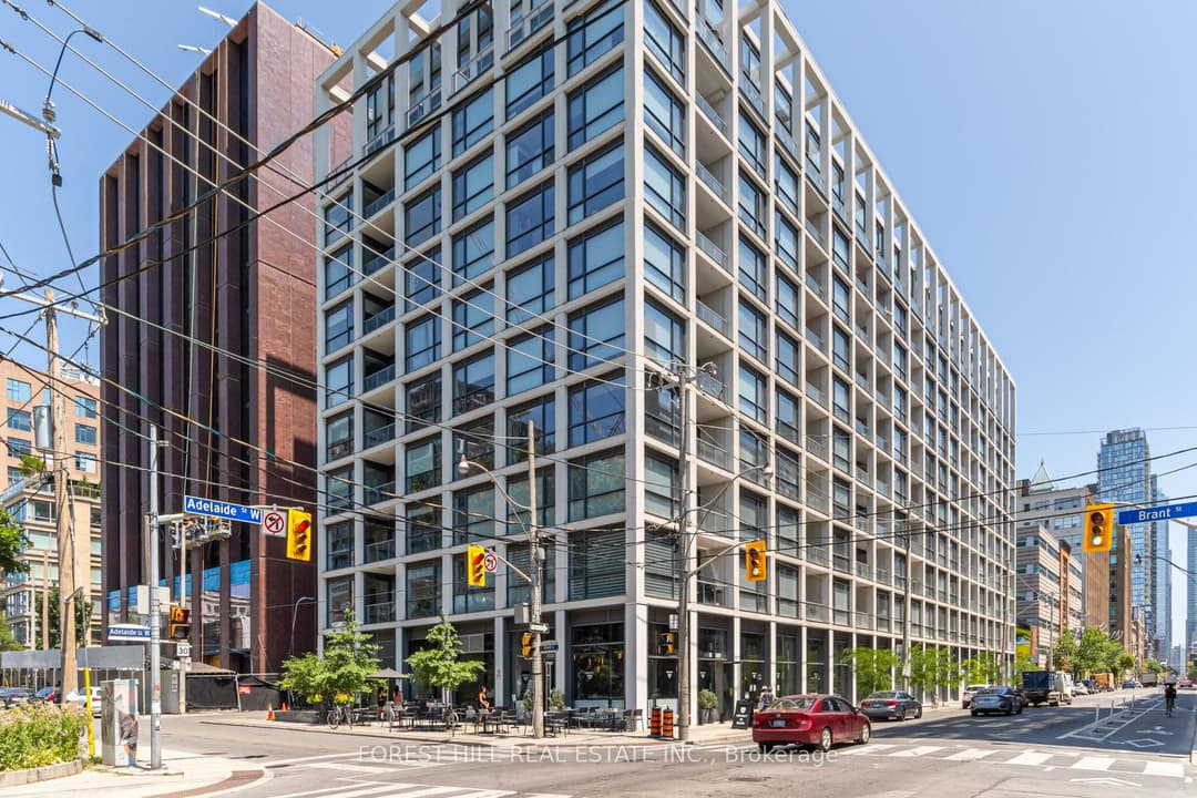39 Brant Street Unit 205, Downtown Toronto / Waterfront