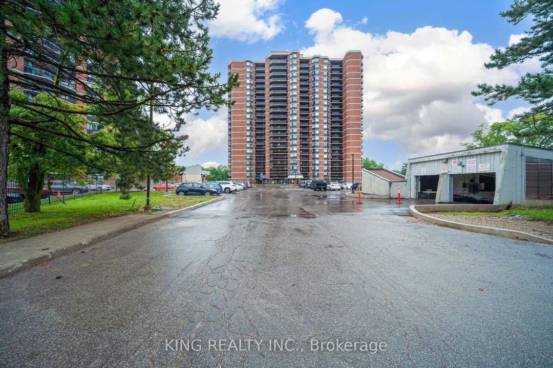 234 Albion Road Unit 309, Etobicoke (West Mall / Rexdale)
