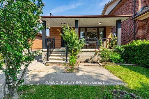 98 Hay Avenue, Liberty Village / Parkdale / South Parkdale