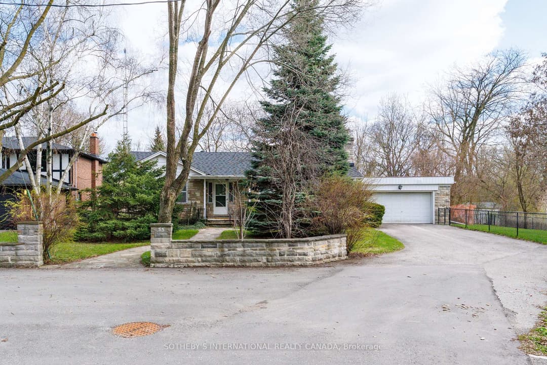 55 Van Dusen Boulevard, Corso Italia / Dufferin Grove