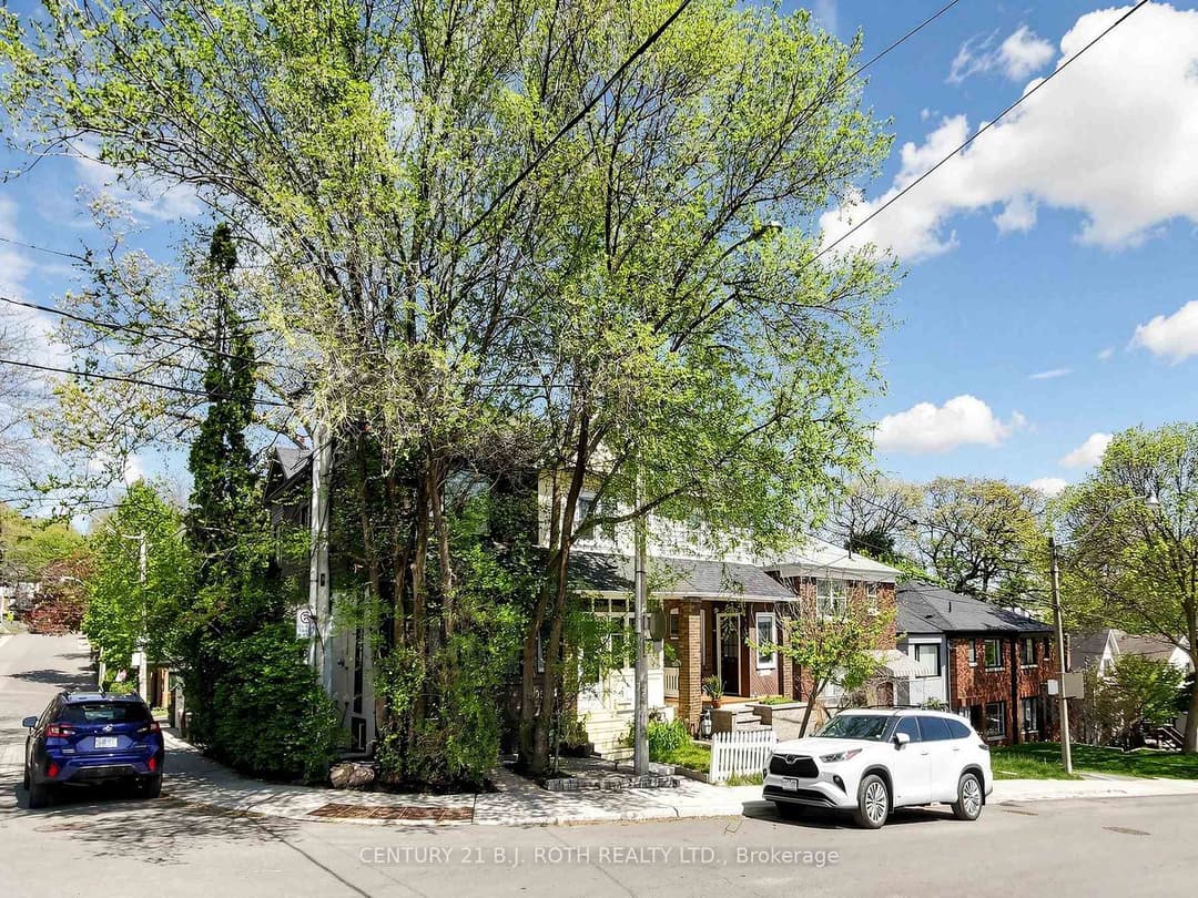 195 Wheeler Avenue, The Beaches / Upper Beaches