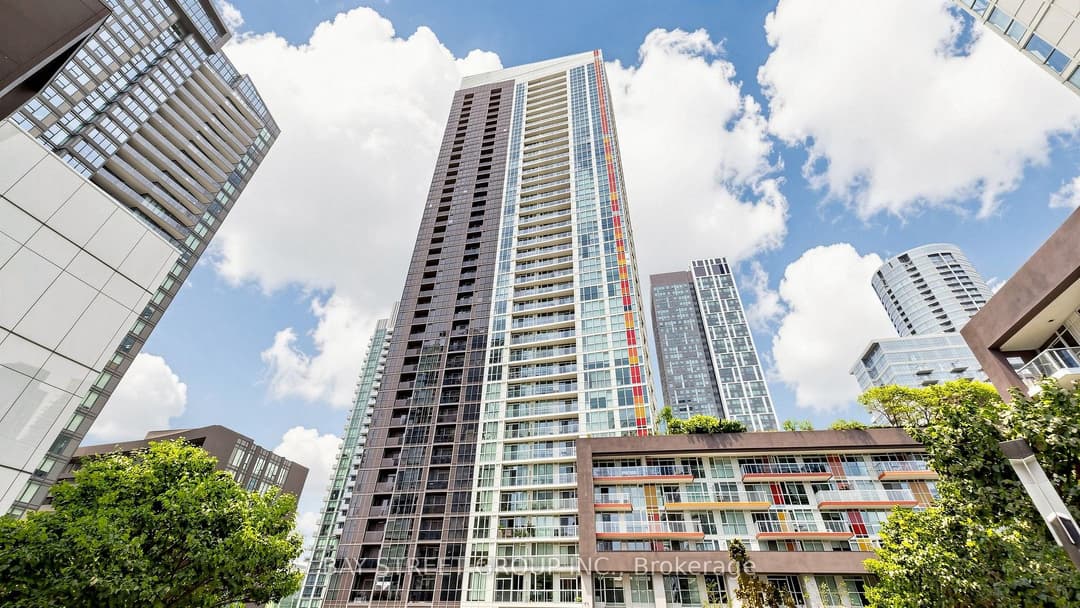85 Queens Wharf Road Unit 316, Downtown Toronto / Waterfront