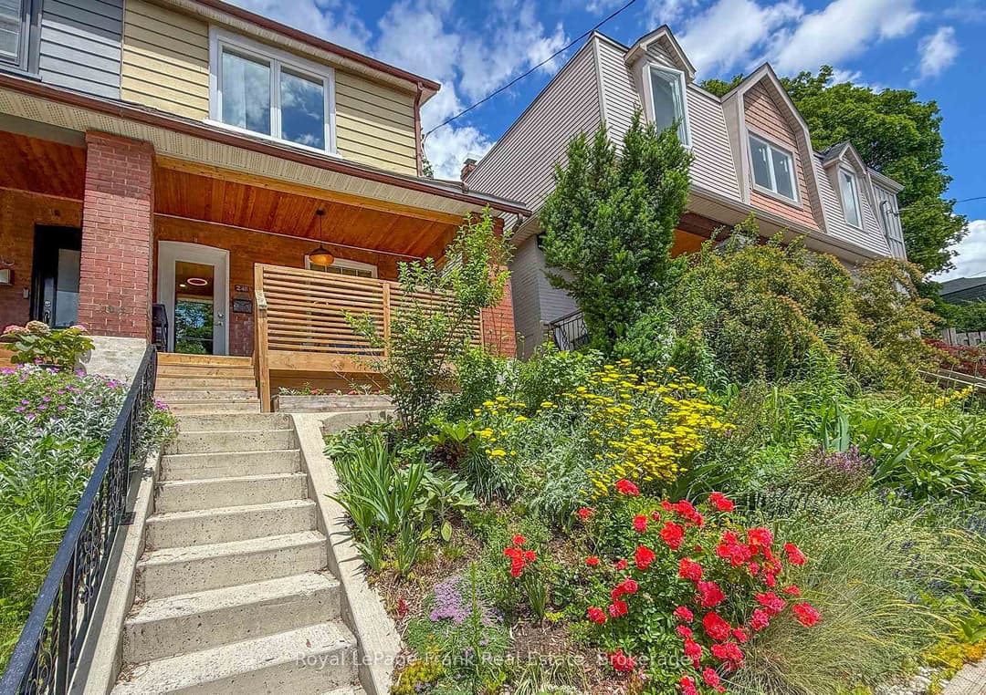 248 Benson Avenue, Annex / Yorkville / Summerhill