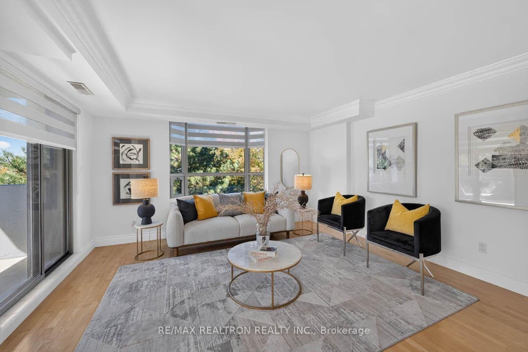 6 Village Green Boulevard Unit 501, Hamilton
