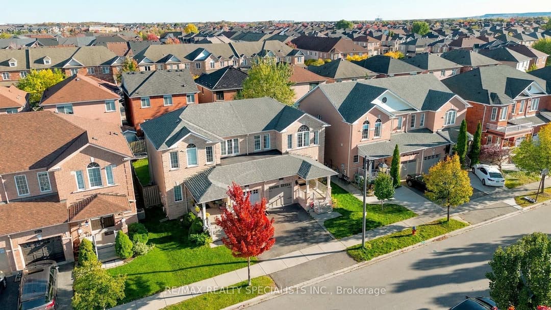 1108 Cumming Boulevard, Milton