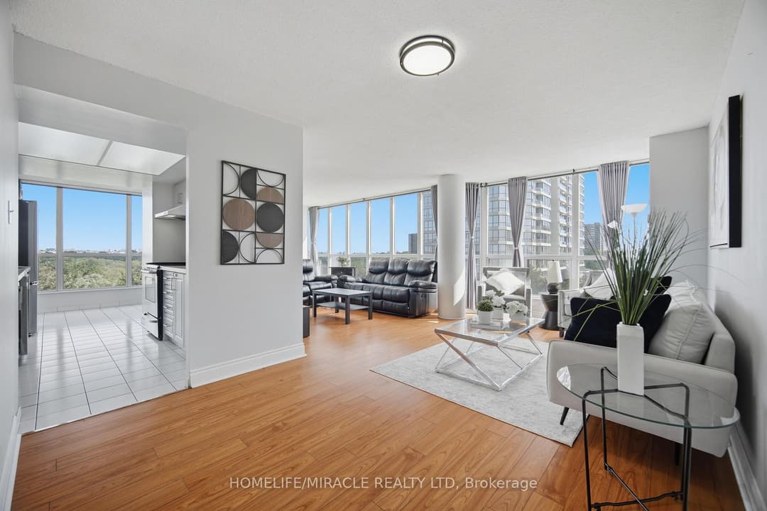 1 Rowntree Road Unit 502, Etobicoke (West Mall / Rexdale)