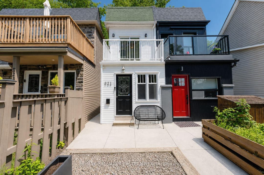 821 Craven Road, Riverdale / Leslieville