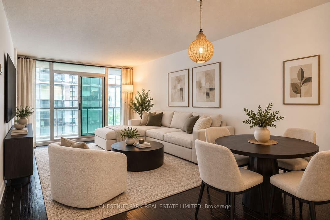 30 Grand Trunk Crescent Unit 1008, Downtown Toronto / Waterfront