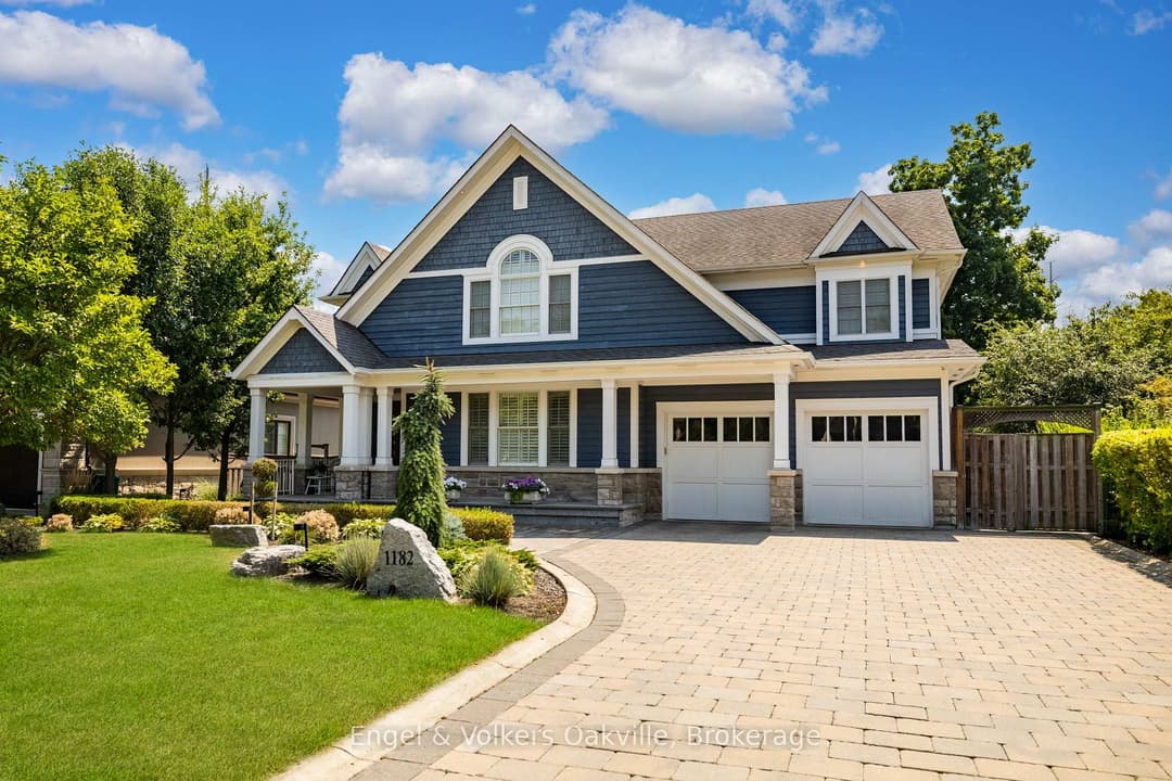 1182 Streambank Drive, Mississauga