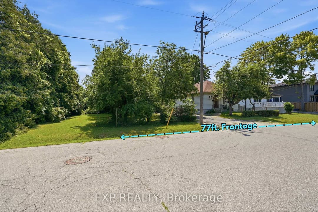 188 Troy Street, Mississauga
