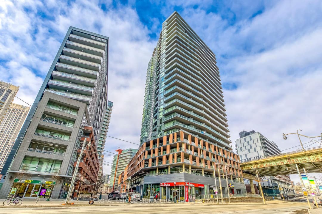 20 Bruyeres Mews Unit 1901, Downtown Toronto / Waterfront
