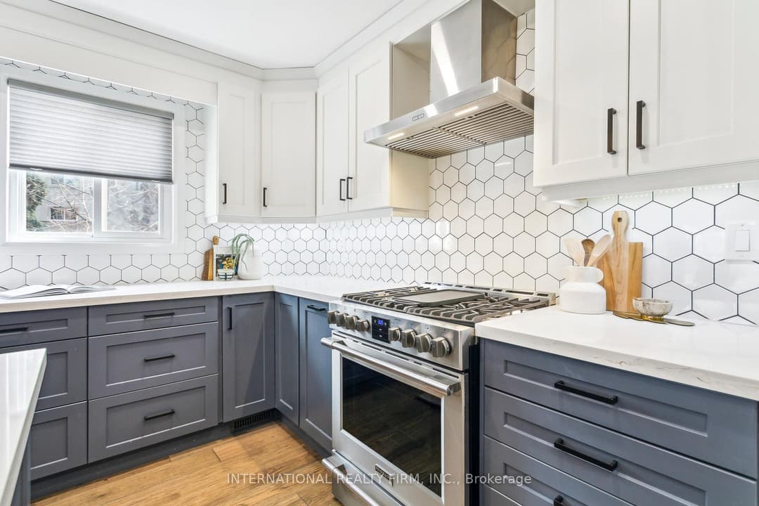 50 Denison Avenue, Downtown Toronto / Waterfront