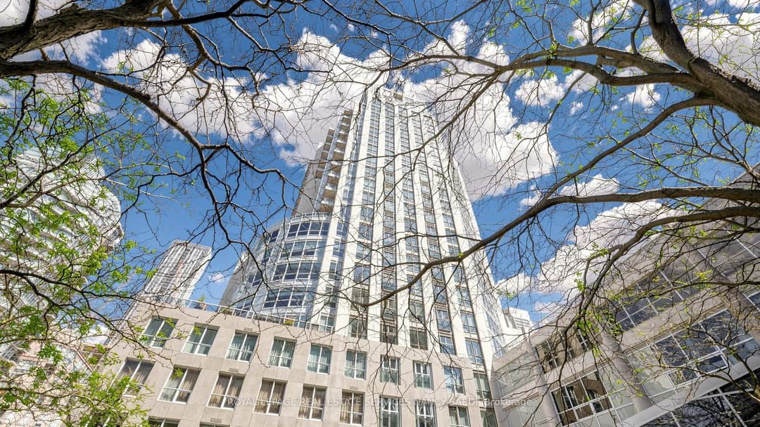 10 Bellair Street Unit 802, Annex / Yorkville / Summerhill