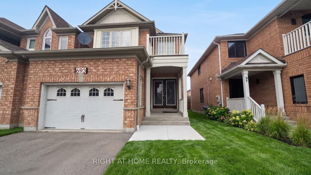 693 Macbeth Heights, Mississauga