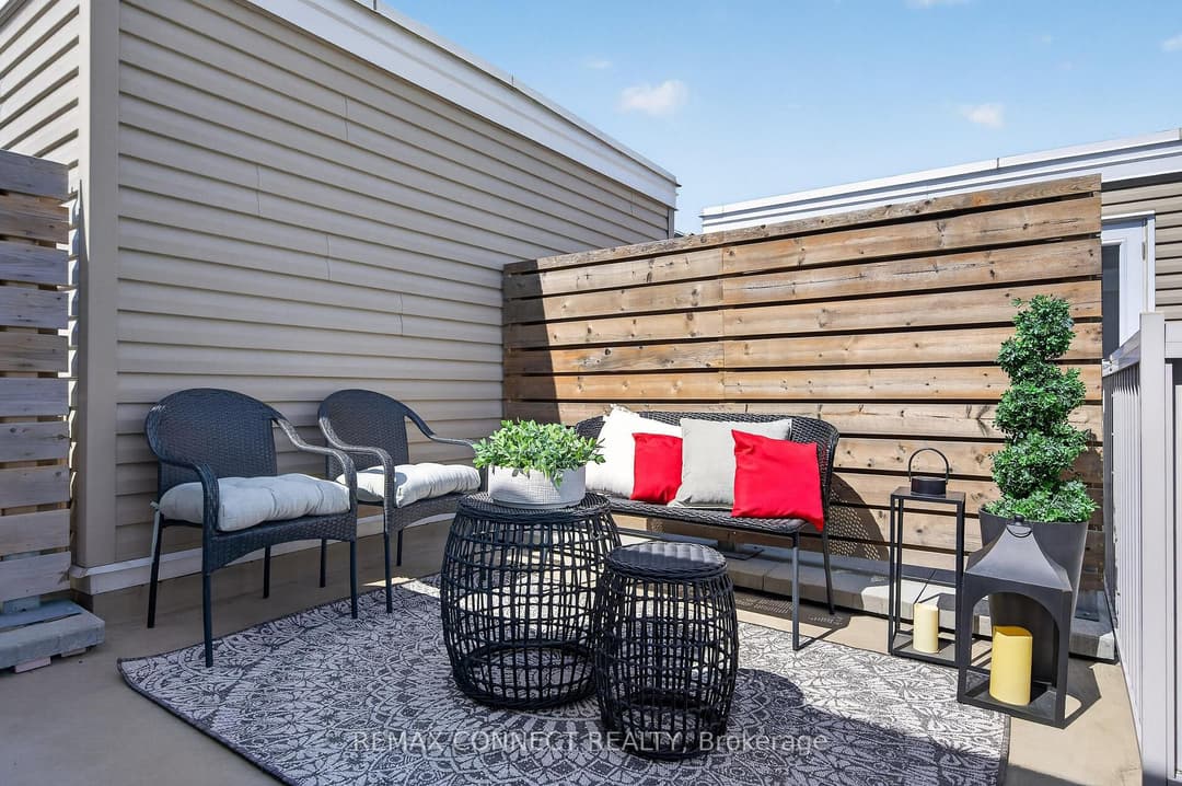 7B Crawford Street, Downtown Toronto / Waterfront