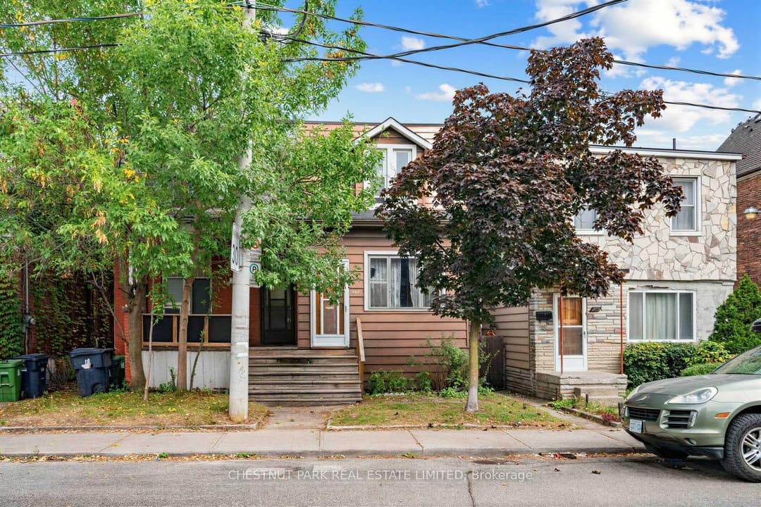 Over 18' wide lot — 291 St Helen's Avenue, Downtown Toronto / Waterfront