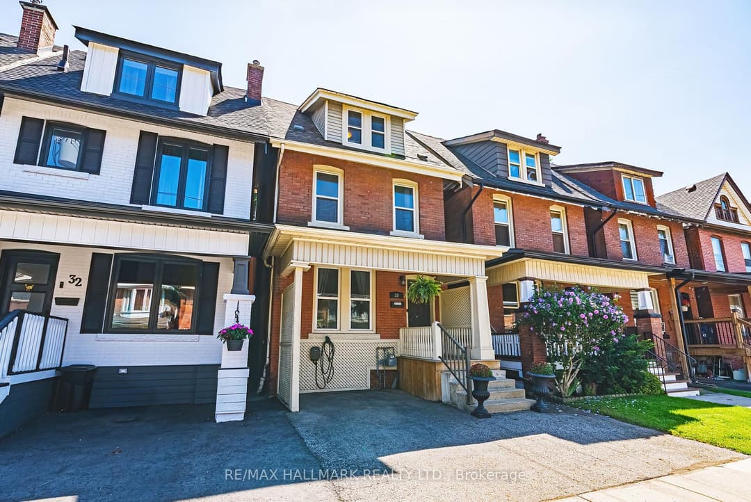 Virtual tour of 30 Cumberland Avenue, Hamilton