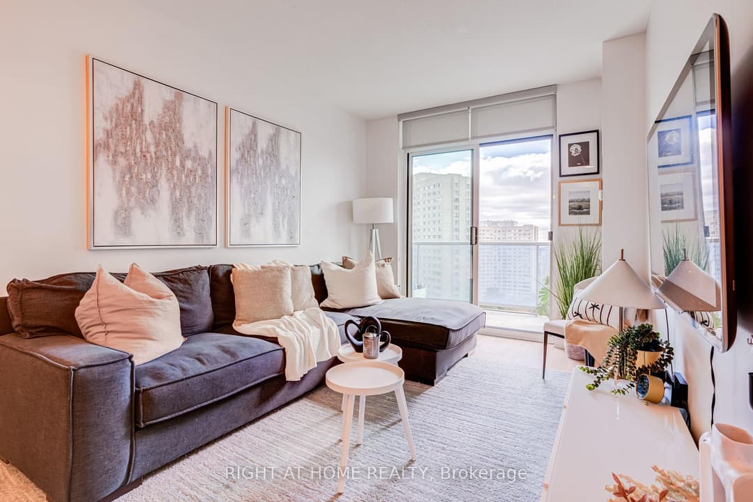 70 Absolute Avenue Unit 1405, Mississauga