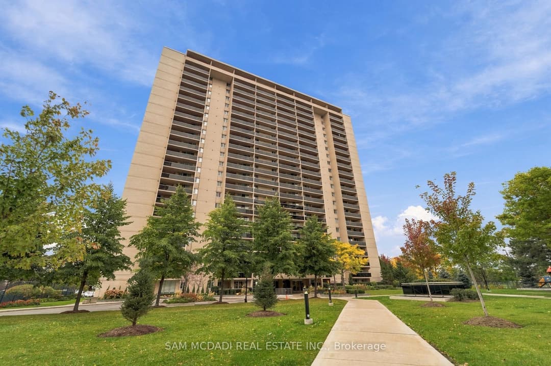 812 Burnhamthorpe Road Unit 206, Etobicoke (Islington / Rexdale)
