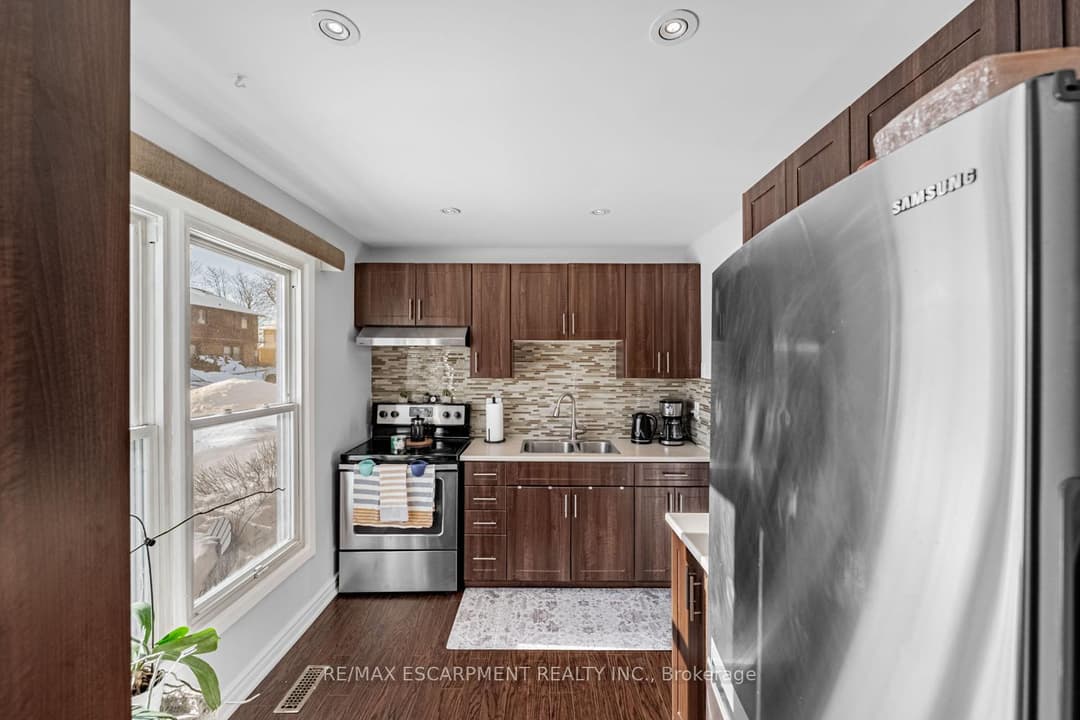 6650 Falconer Drive Unit 19, Mississauga