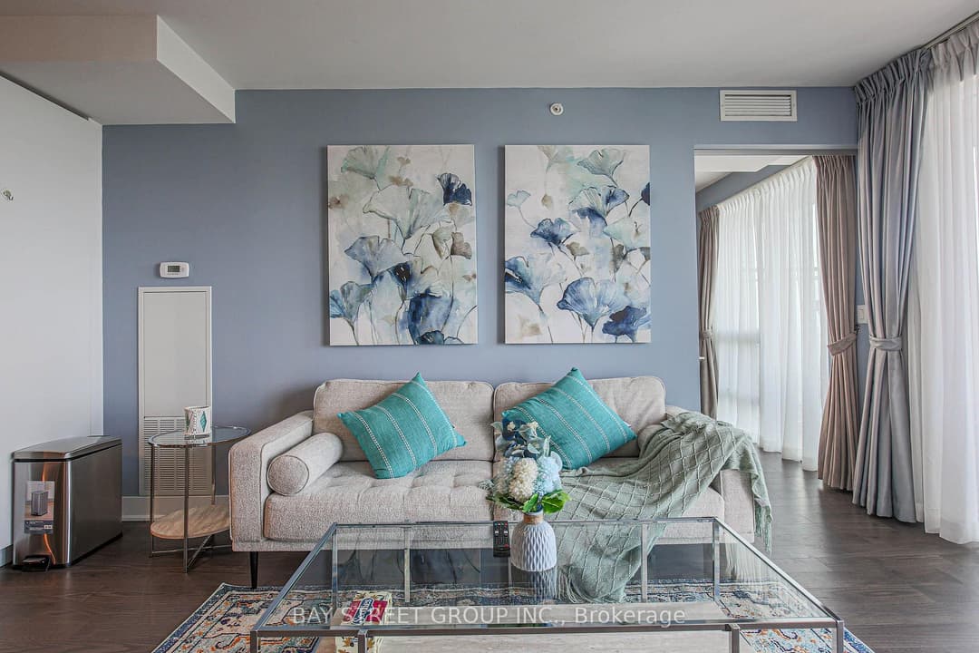 955 Bay Street Unit 3506, Downtown Toronto / Waterfront